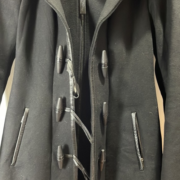 Mackage Steffy flat  black wool coat with toggle closures - Picture 9 of 14